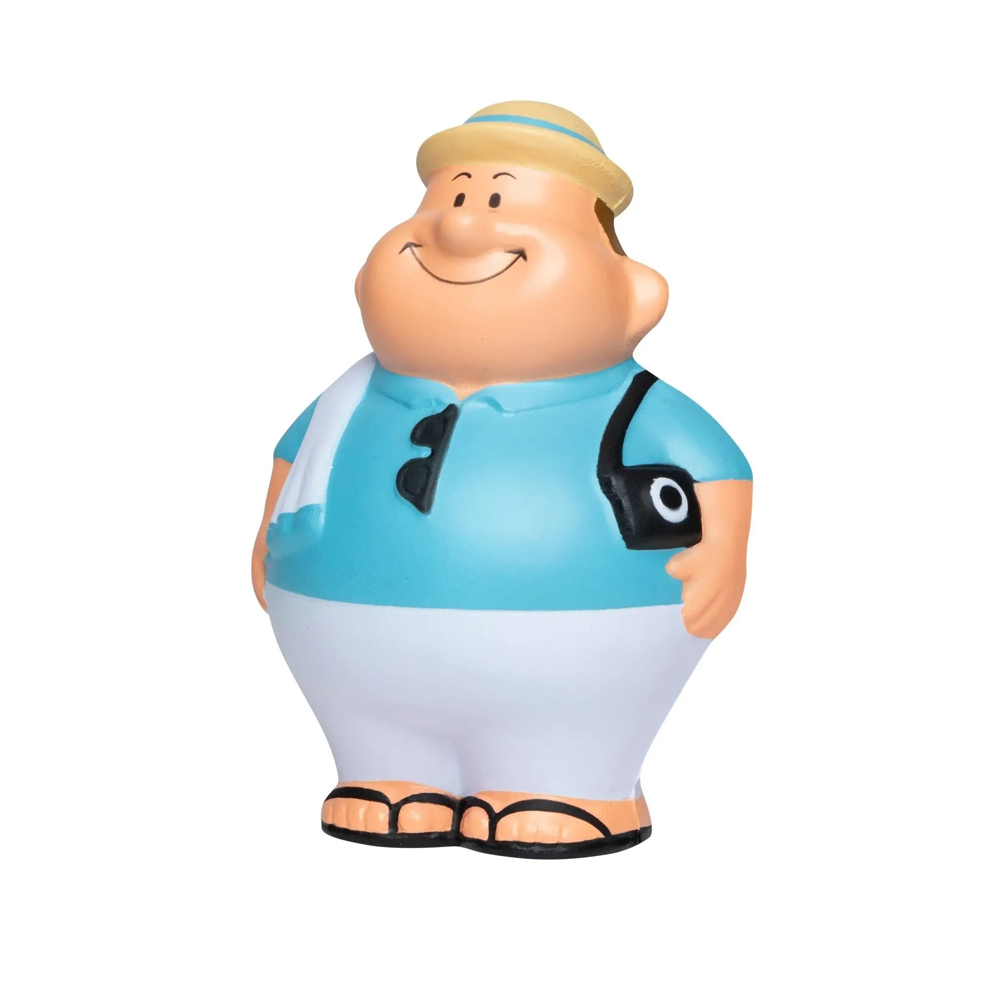 Ein fröhlicher cartoon-mann als quetschfigur mit hellblauem polohemd und weißen shorts im urlaub-geschenkset