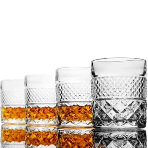 Whiskey Decanter With Glasses & Chilling Stones Gift Set - Whiskey-Geschenke