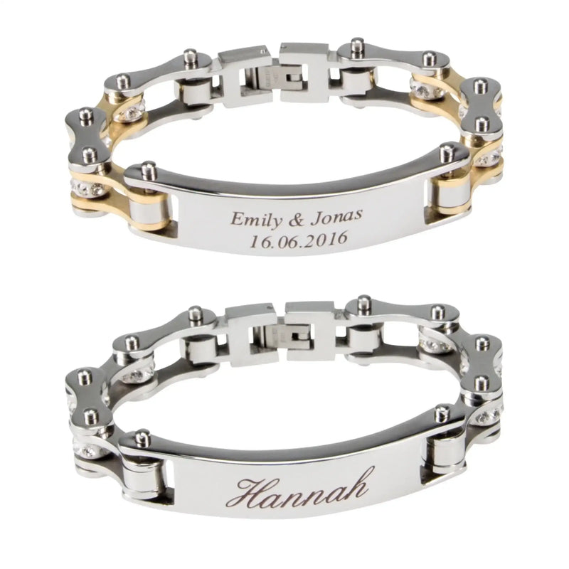 Zwei personalisierte armbänder aus edelstahl und goldton mit gravierten namensschildern und daten