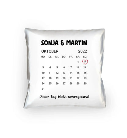 Kalender mit Wunschdatum • mehrere Artikel • ’Statement-Collection’ • Wunschtext • Mein Motiv - Kissen / White