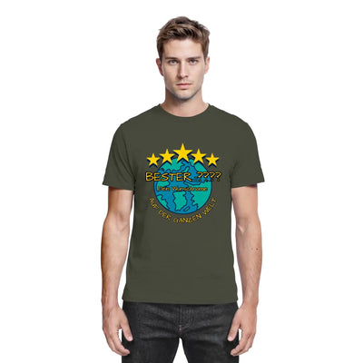 Olivgrünes baumwollshirt mit fünf gelben sternen über einer blauen erdkugel und deutschem text aus der 5 sterne motiv kollektion