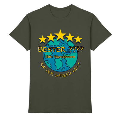 Olivegrünes baumwolltshirt mit cartoon weltkugel und fünf gelben sternen plus text bester wunschname auf der ganzen welt