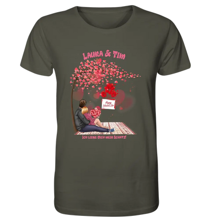 Couple Designer Valentine's Day Picnic (customizable) - Unisex Premium T-Shirt XS-5XL made of organic cotton for women &amp; men