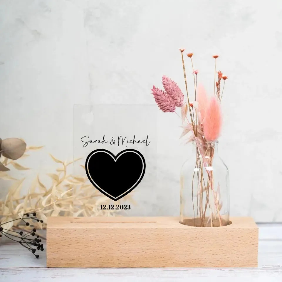 Your picture in "Couple Heart" design • Dried flower stand