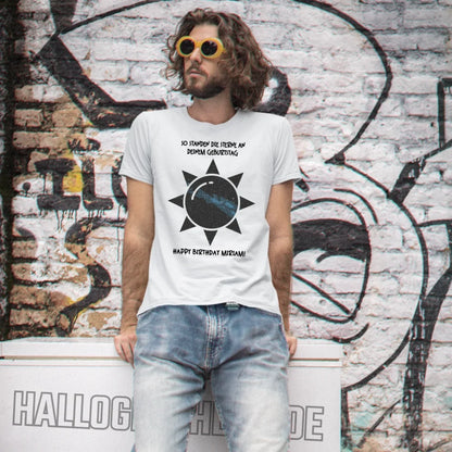 Echte Sternenkarte in Sonnenform mit Ort/Zeit und deinem Text • Unisex Premium T-Shirt XS-5XL aus Bio-Baumwolle für Damen & Herren • Exklusivdesign • personalisiert