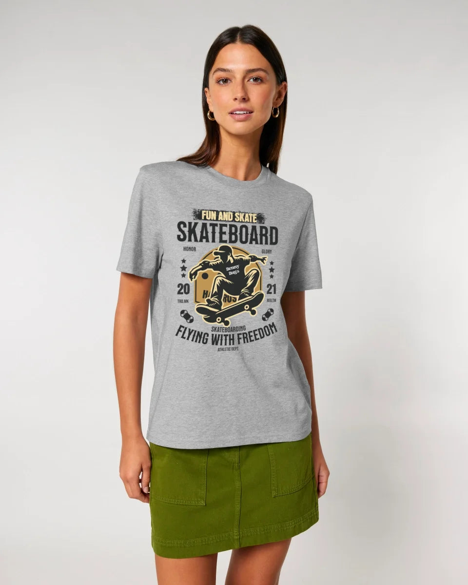 Skater with desired name • Skateboard • Unisex Premium T-Shirt XS-5XL made of organic cotton for women &amp; men • Exclusive design • personalized