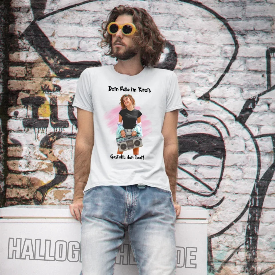 Dein FOTO mit Hintergrundentferner + Text + Hintergrund optional • Unisex Premium T-Shirt XS-5XL aus Bio-Baumwolle für Damen & Herren • Exklusivdesign • personalisiert • KI-MAGIC-CUT