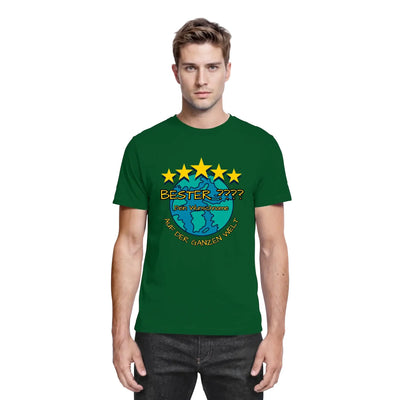 Dunkelgrünes baumwollshirt mit vibrantem globus und fünf gelben sternen plus text bester wunschname auf der ganzen welt