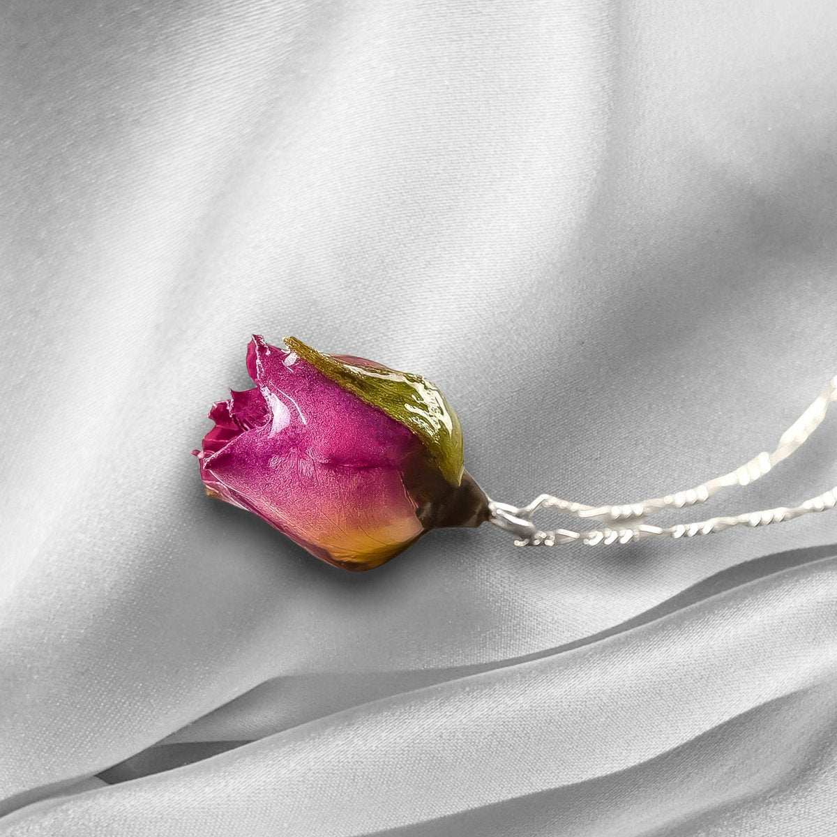 Echte Rose Anhänger mit 925 Sterling Silberkette - Botanische Halskette - K925-117