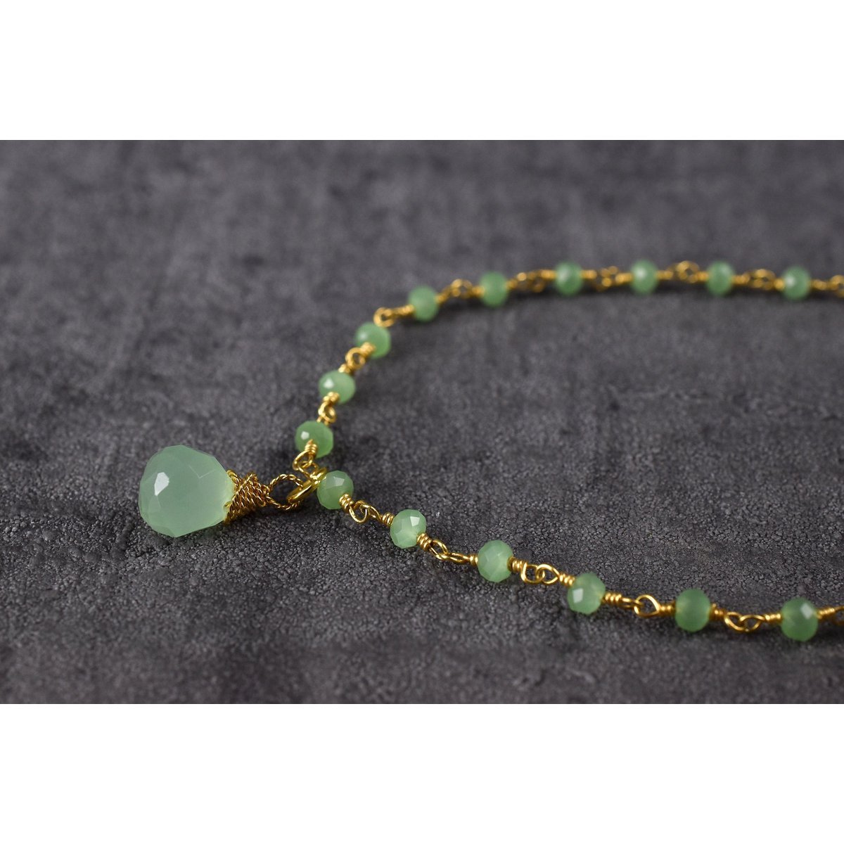 Edelsteinkette mit Peridottropfen - VIK-07