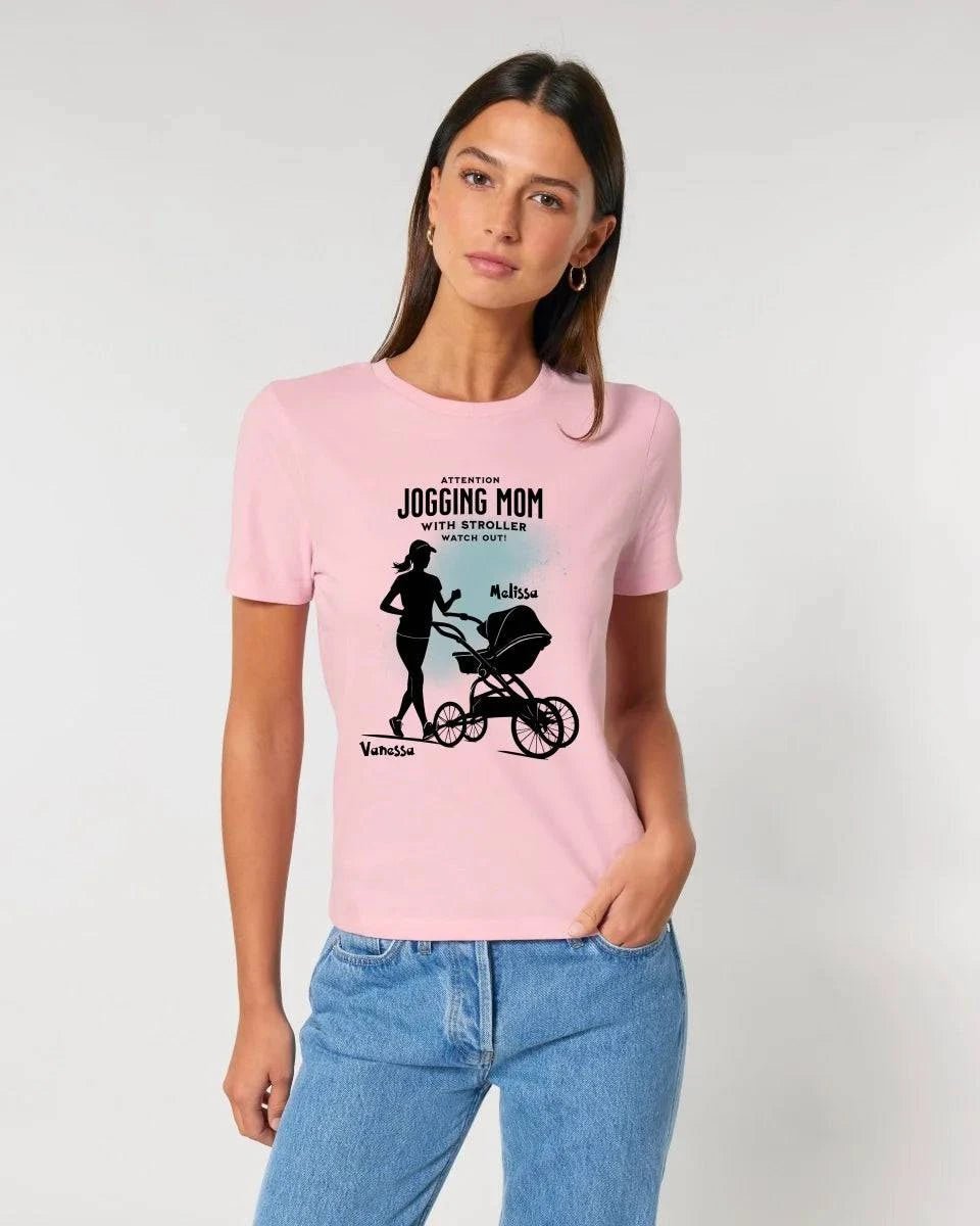 Jogging Mom mit Kinderwagen • Mama + Text • Wunschnamen • Ladies Premium T-Shirt XS-2XL aus Bio-Baumwolle für Damen • Exklusivdesign • personalisiert