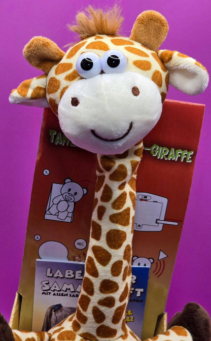 Lustige Laber-Giraffe GERTRUD, die alles nachplappert • tanzender Hals • inkl. Batterien • 9x30 cm • Labertiere