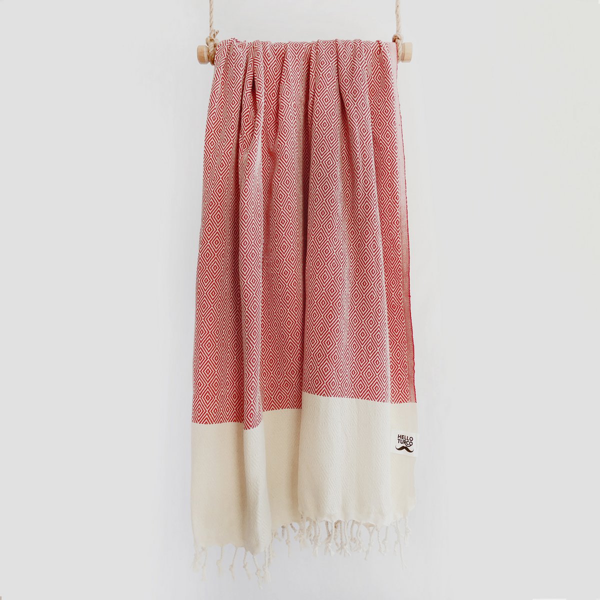 OTTO Red Handwoven Turkish Towel - A Stylish Addition to Your Self Care Routine • türkisches Handtuch / Hamamtuch