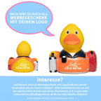Gelbe rubberente als rettungssanitäter mit orange schwarzem anzug und hallo geschenk logo auf der brust