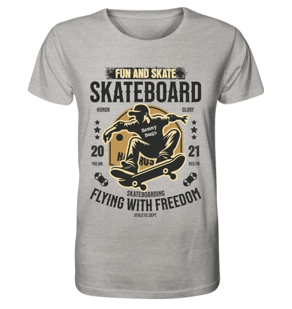 Skater mit Wunschname • Skateboard • Unisex Premium T-Shirt XS-5XL aus Bio-Baumwolle für Damen & Herren • Exklusivdesign • personalisiert