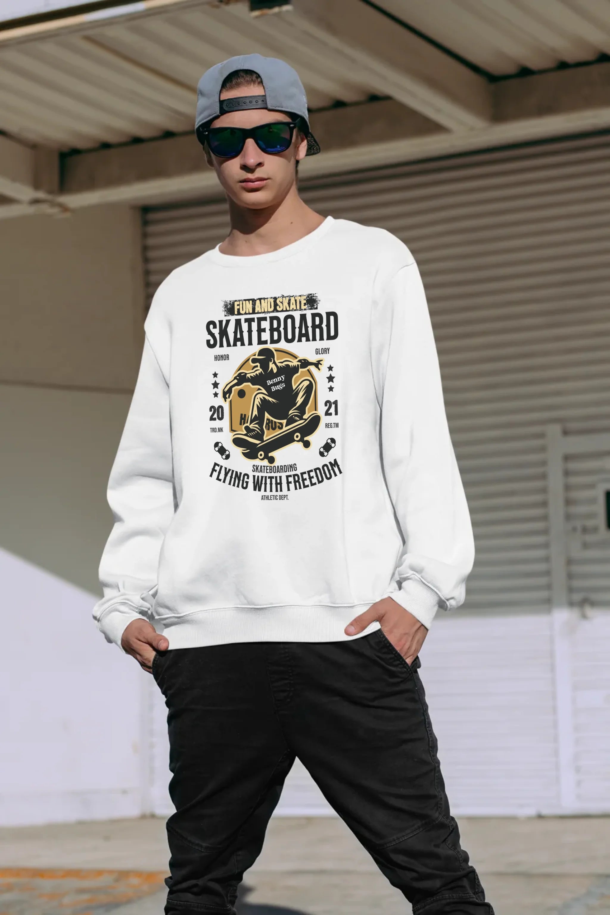 Skater mit Wunschname • Skateboard • Unisex Sweatshirt Bio-Baumwolle in 4 Farben XS-3XL • personalisiert