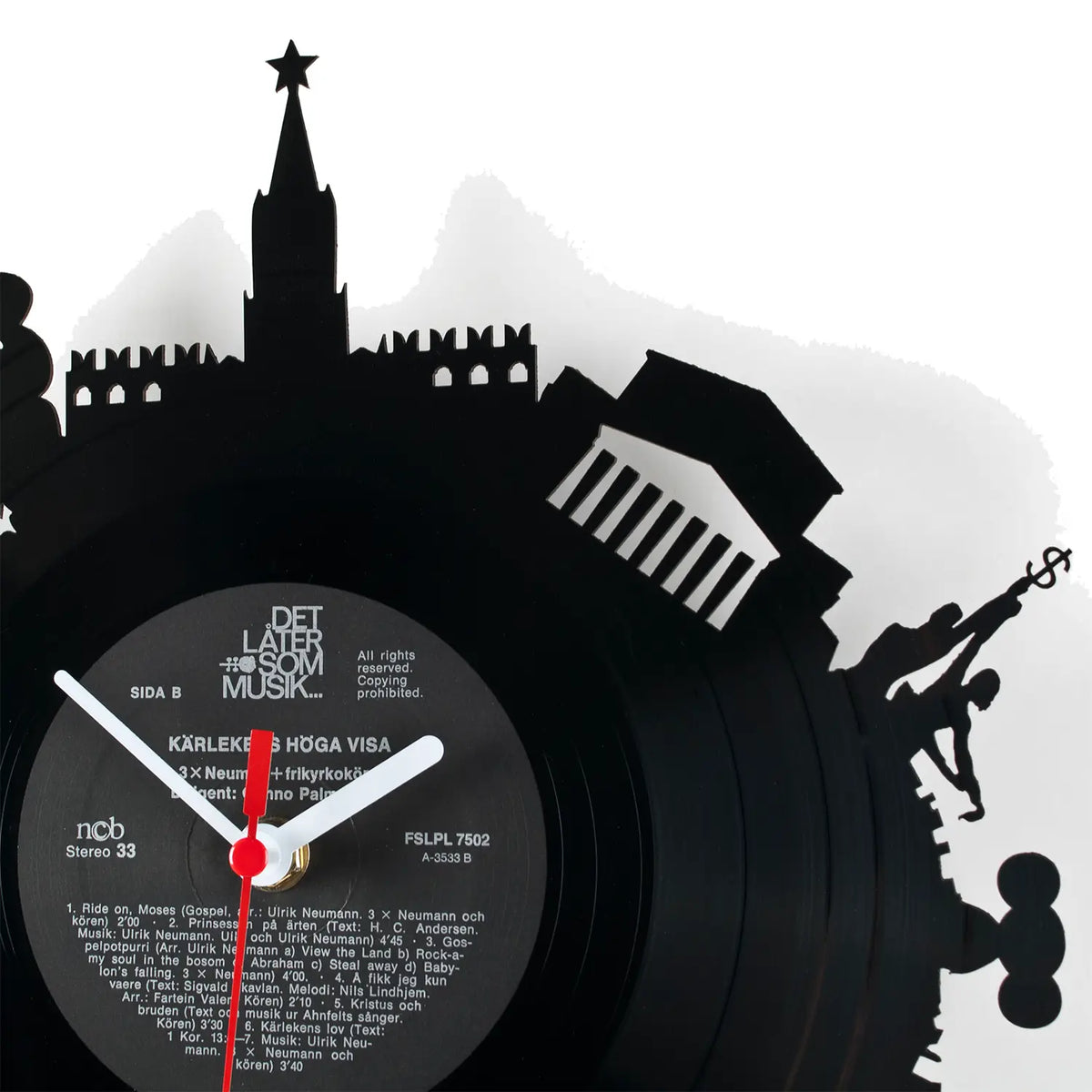 Schallplattenuhr moskau aus schwarzem vinyl mit stockholm skyline silhouette weiße details und rote zeiger