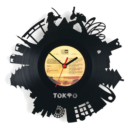 Schallplattenuhr tokio schwarz mit tokio skyline silhouette und roten zeigern aus vinyl als wanduhr