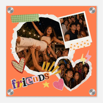 Orange acrylbild friends 30x30 cm mit scrapbook foto-collage aus 3 bildern von freunden beim feiern nachts