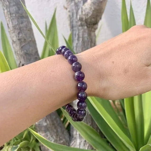 Armband "Energie" in Amethyst • Esoterische Glücksbringer von HalloGeschenk.de