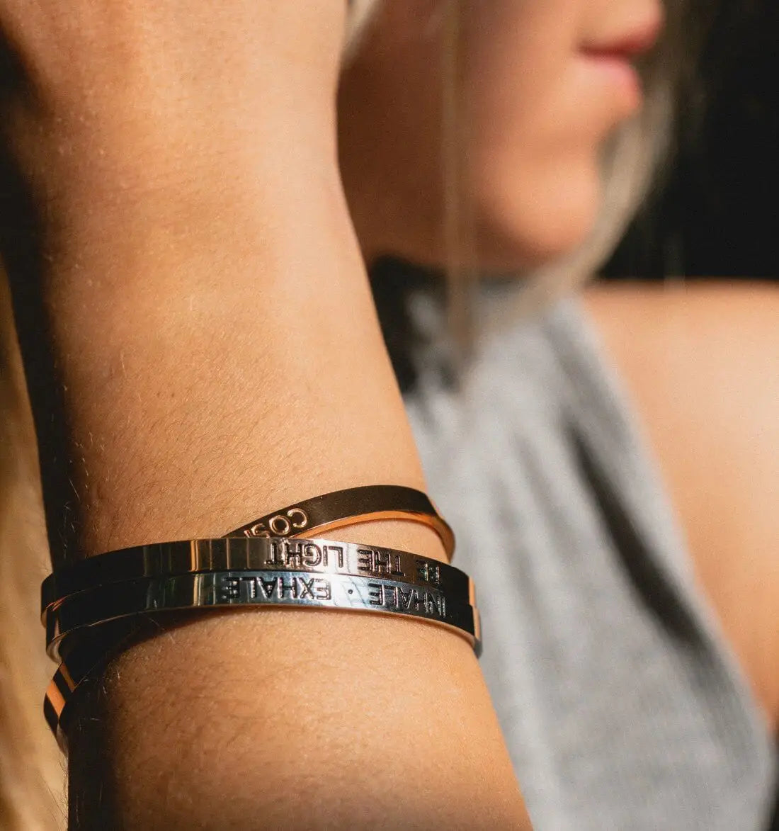 Armreif mit Gravur | rosé vergoldet | Be the light