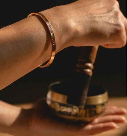 Armreif mit Gravur | rosé vergoldet | Cosmic Soul