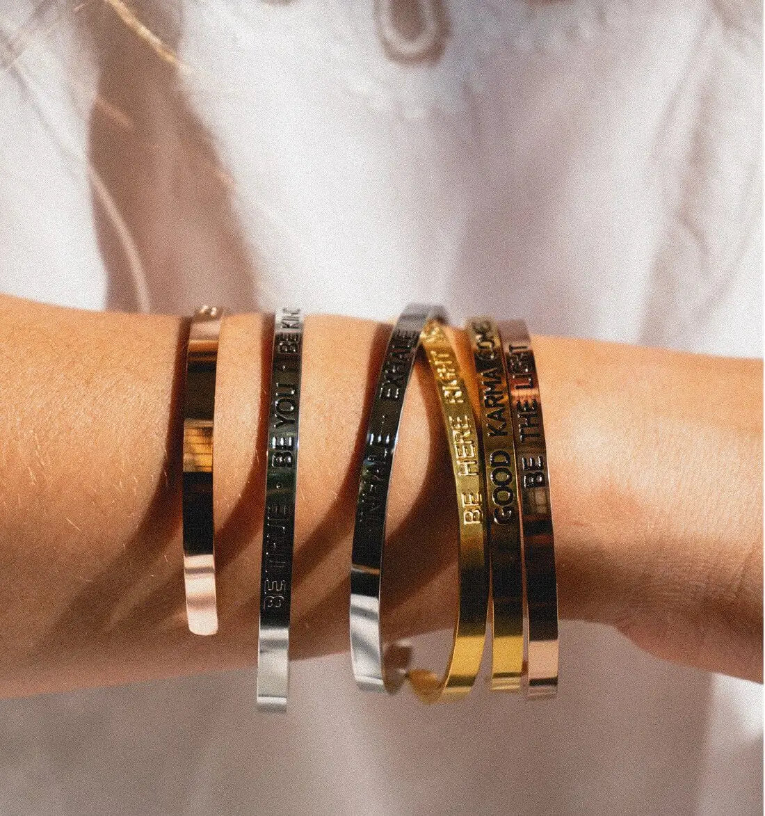 Armreif mit Gravur | Silber | ’Be true - be you - be kind’
