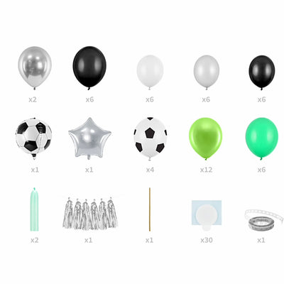 Set aus fußball partyballons in metallic silber schwarz weiß neon grün mit sternförmigem ballon für ballongirlande