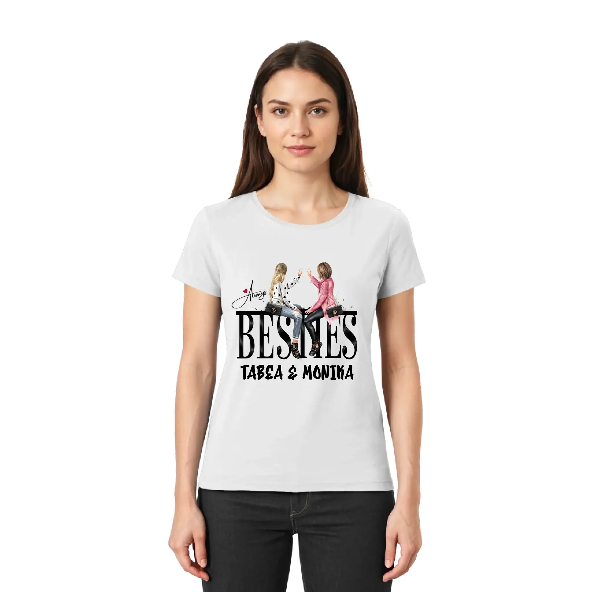 Weißes cotton t-shirt mit grafik von zwei frauen und text besides tabea & monika aus der statement-collection