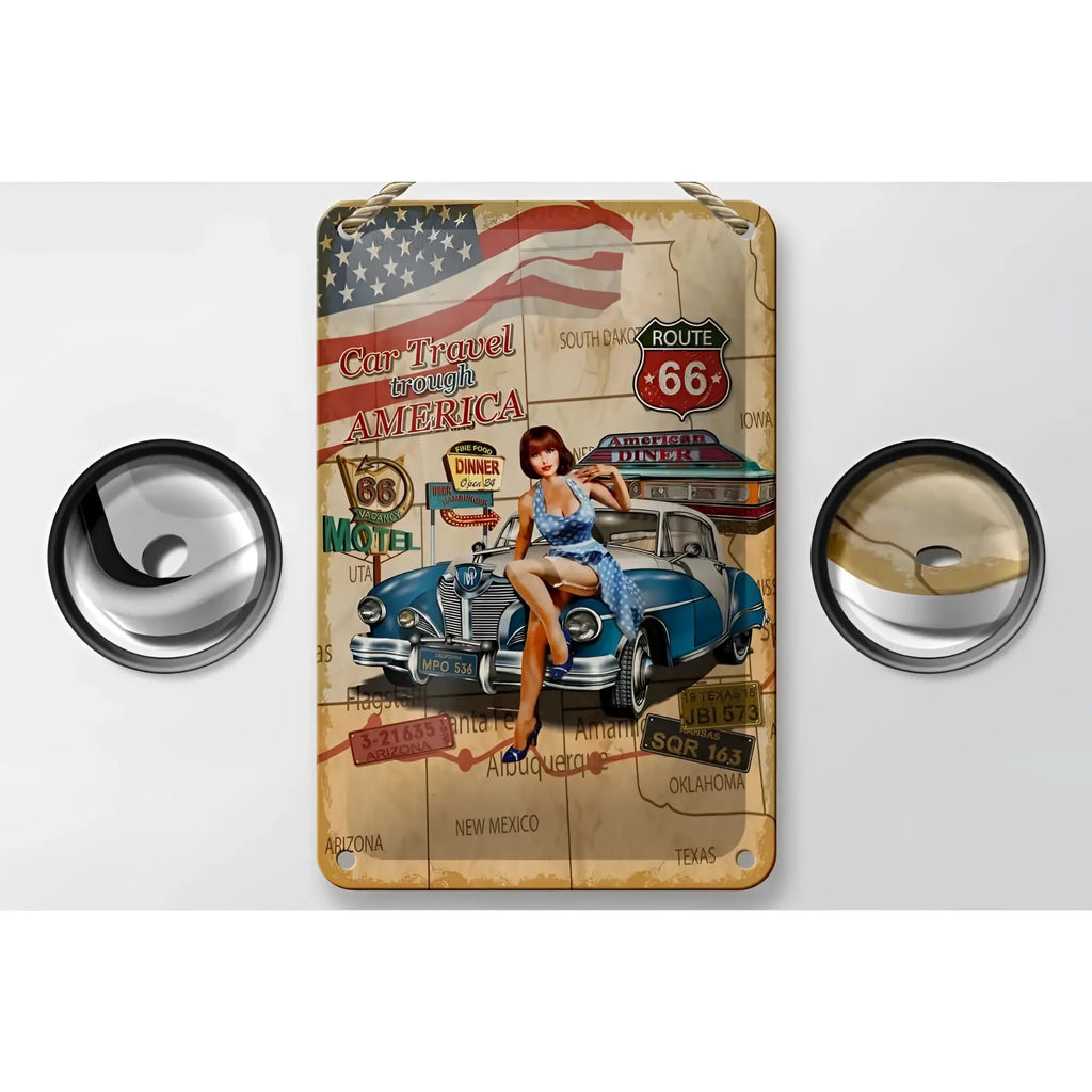 Blechschild retro 12x18cm aus metall mit pinup frau im blauen kleid auf klassischem auto und route 66 karte