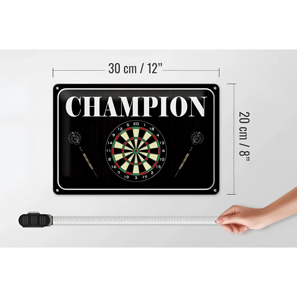 Schwarzes rechteckiges blechschild 30x20cm mit weißem champion schriftzug und darts champion design