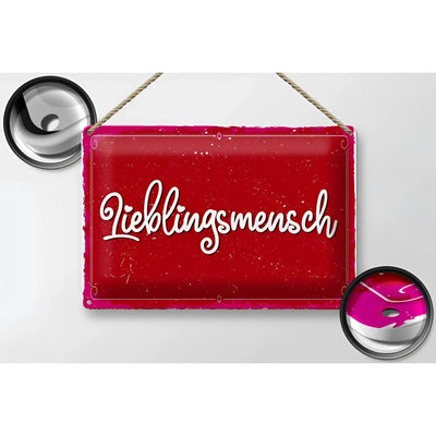 Vibranter roter rechteckiger blechschild mit weißer kalligraphie lieblingsmensch und rustikalen kanten 30x20cm