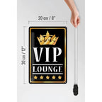 Blechschild vip lounge 20x30cm schwarz mit goldkrone sternen und weißer schrift für 5 sterne bar