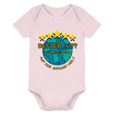 Pale pink baby strampler mit buntem globus und gelben sternen motiv aus der 5 sterne statement collection