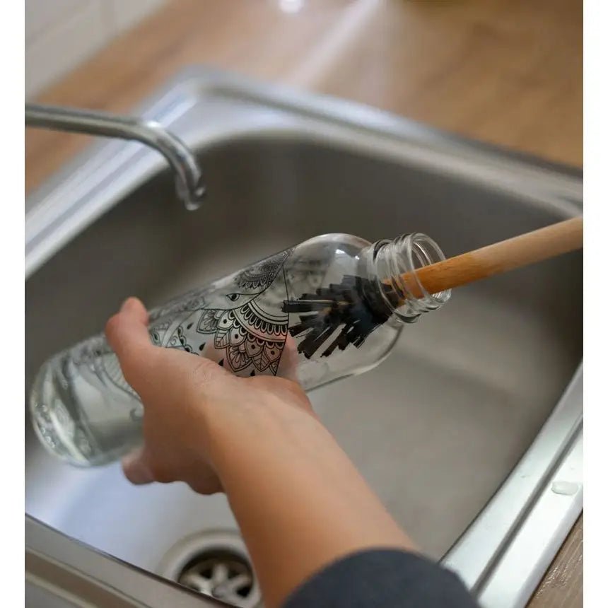 CARRY BRUSH