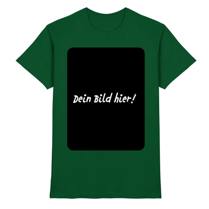 Dunkelgrünes cotton t-shirt mit schwarzem rechteckigem patch und weißem dein bild hier text aus der statement-collection