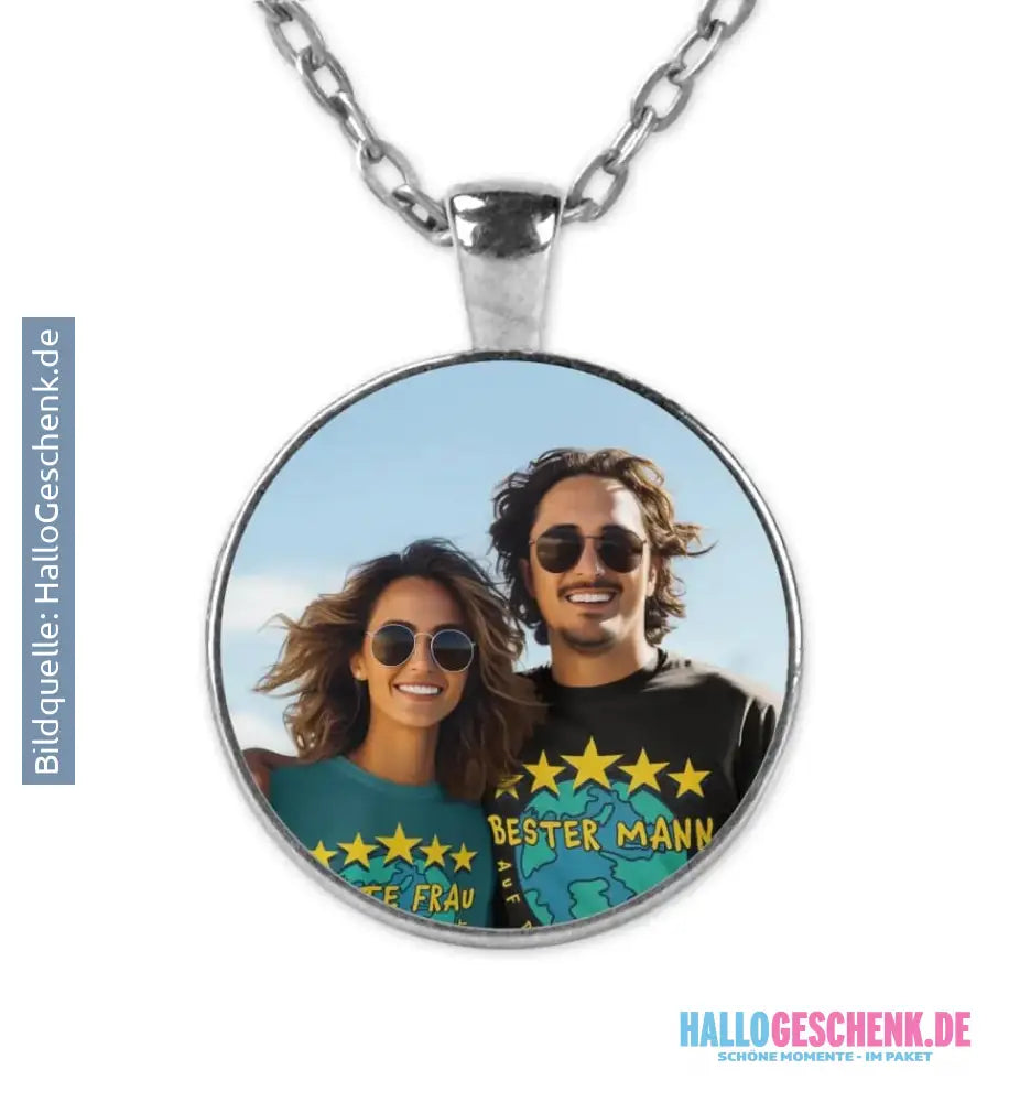 Dein Foto auf einer Kette mit Anhänger