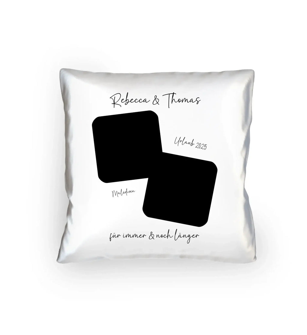 Weißer kuschelkissen mit schwarzen geometrischen bilderrahmen und personalisiertem wunschtext