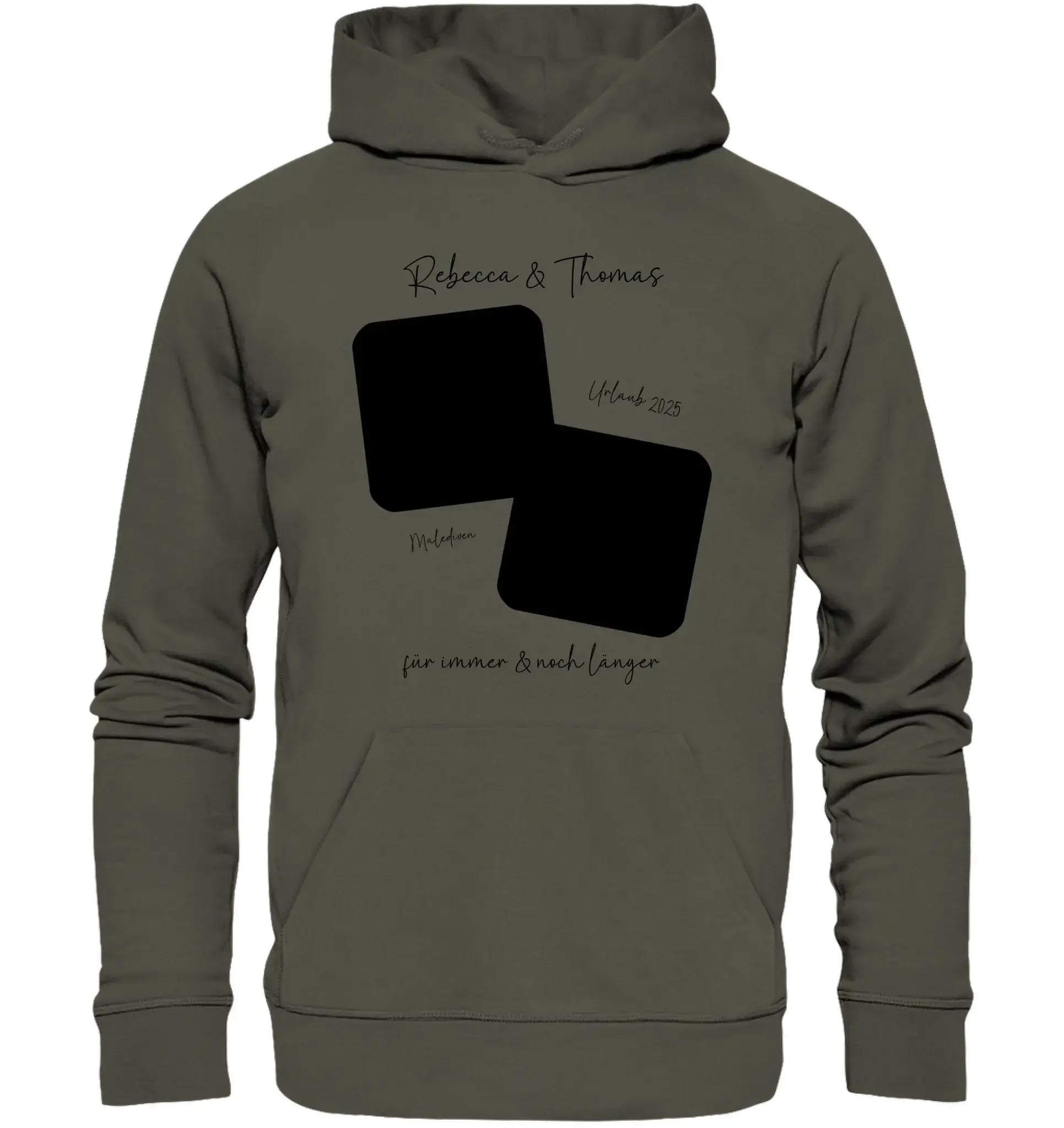 Olivegrüner kapuzenpullover mit schwarzem grafikdesign aus zwei überlappenden rechtecken und kursivschrift personalisierbar