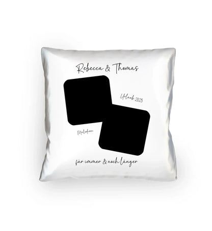 Weißer kuschelkissen mit schwarzen geometrischen bilderrahmen und personalisiertem wunschtext aus der statement-collection
