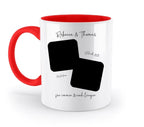 Weiße keramiktasse mit rotem griff und innenfläche mit zwei schwarzen fotofeldern zum personalisieren aus statement collection