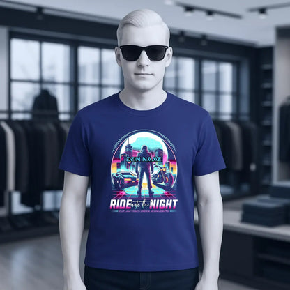 Dein Name • Ride into the night • Retro • 80s • Cyberpunk • Unisex Premium T-Shirt XS-5XL aus Bio-Baumwolle für Damen & Herren • Exklusivdesign • personalisiert