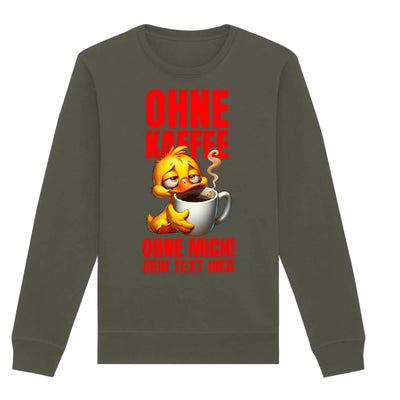 Olivegrüner langarm sweatshirt mit gelber cartoonente und kaffeetasse aus statement-collection mit auffälligem rotem text