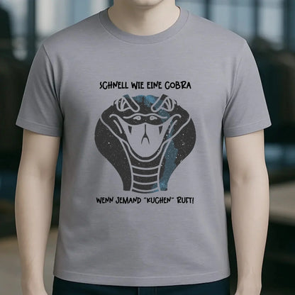 Echte Sternenkarte als Cobra + Text • Unisex Premium T-Shirt XS-5XL aus Bio-Baumwolle für Damen & Herren • Exklusivdesign • personalisiert