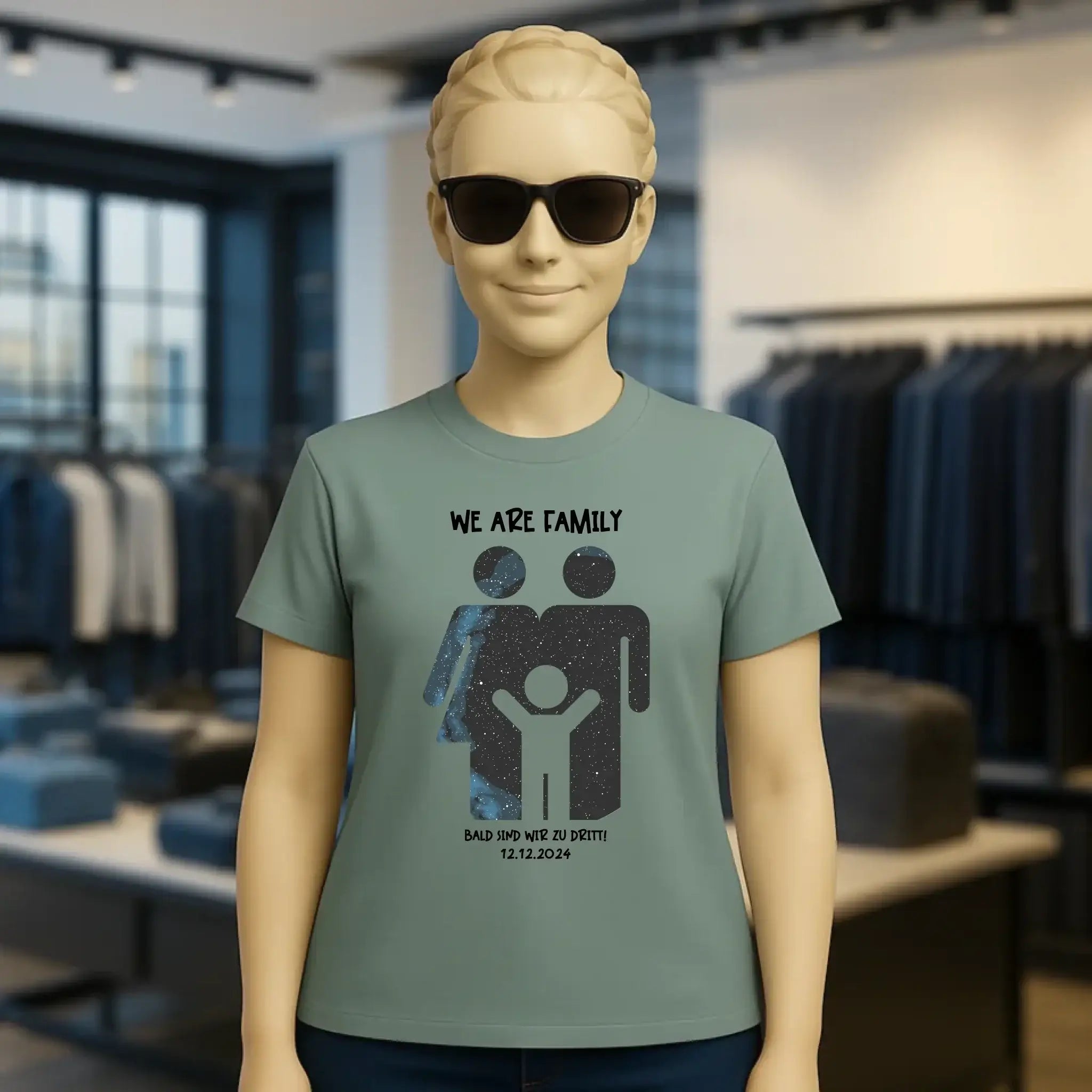 Echte Sternenkarte + Text • Kleine Familie • werdende Eltern • Ladies Premium T-Shirt XS-2XL aus Bio-Baumwolle für Damen • Exklusivdesign • personalisiert