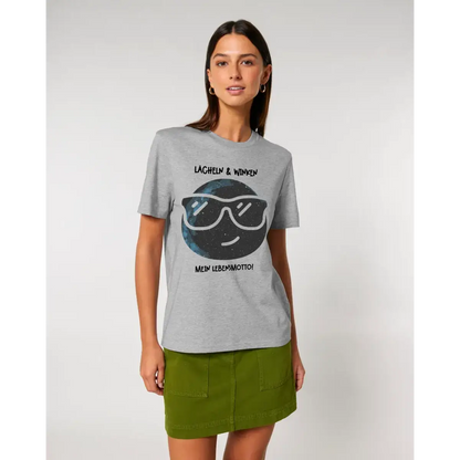 Echte Sternkarte als Emoticon mit Sonnenbrille + Text • Unisex Premium T-Shirt XS-5XL aus Bio-Baumwolle für Damen & Herren • Exklusivdesign • personalisiert