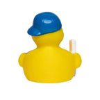 Gelbe badeente mit blauem cap und weißer kreide für fahranfänger und fahrschule quietsche-ente