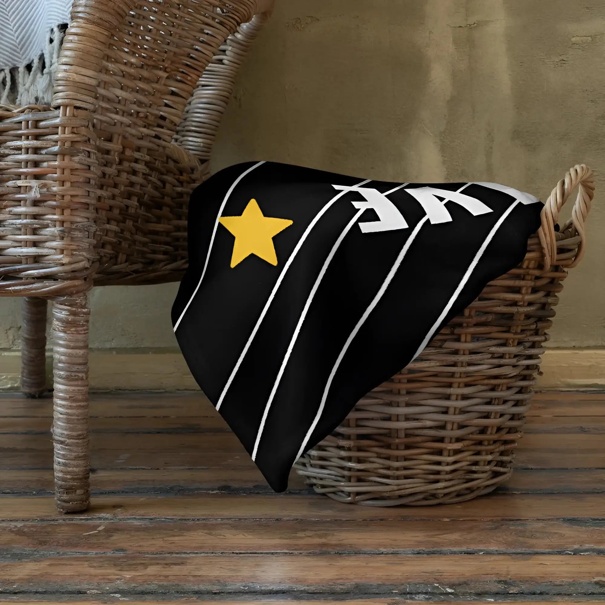 Family for life! • Kuscheldecke / Tagesdecke - Kuscheldecken