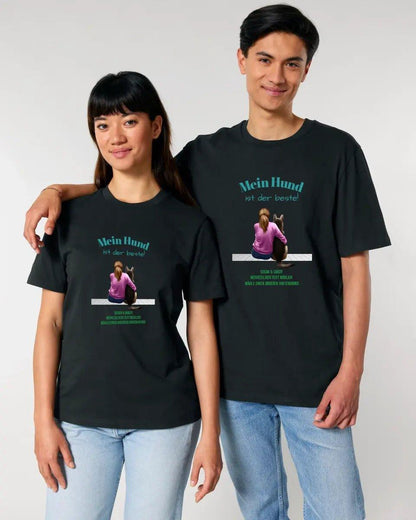 Frau mit Retriever oder Schäferhund, (personalisierbar) - Unisex Premium T - Shirt XS - 5XL aus Bio - Baumwolle für Damen & Herren - HalloGeschenk.de #geschenkideen# #personalisiert# #geschenk#