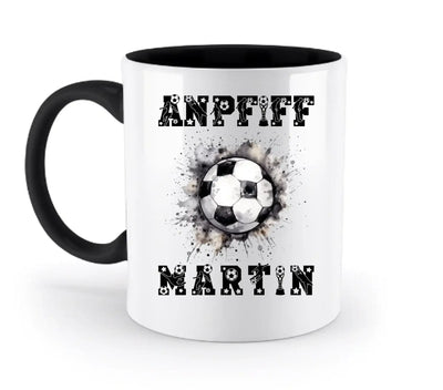 Weißer keramikbecher mit schwarzem griff und innerem mit fußballmotiv und personalisiertem wunschtext von martin